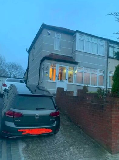 3 Bedroom Semi-Detached House To Rent In Garland Road, London, SE18