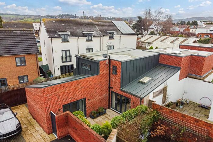 2 Bedroom End Of Terrace House For Sale In Windsor Street, Cheltenham, Gloucestershire, GL52