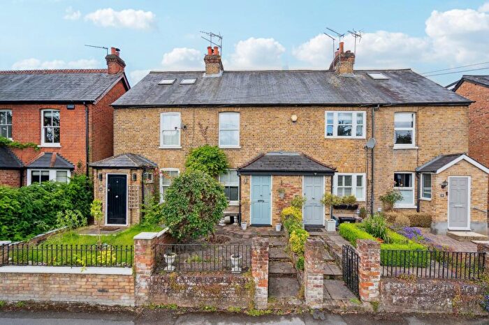 2 Bedroom Terraced House For Sale In Lower Road, Chalfont St Peter, Gerrards Cross, SL9