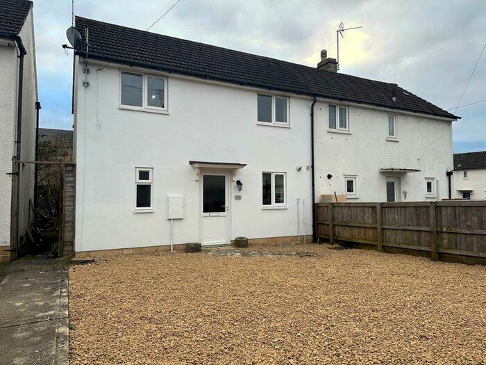 2 Bedroom House To Rent In Park Road, Stonehouse, GL10