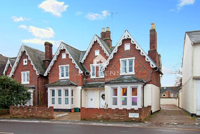 Studio To Rent In Military Road, Colchester, Essex, CO1