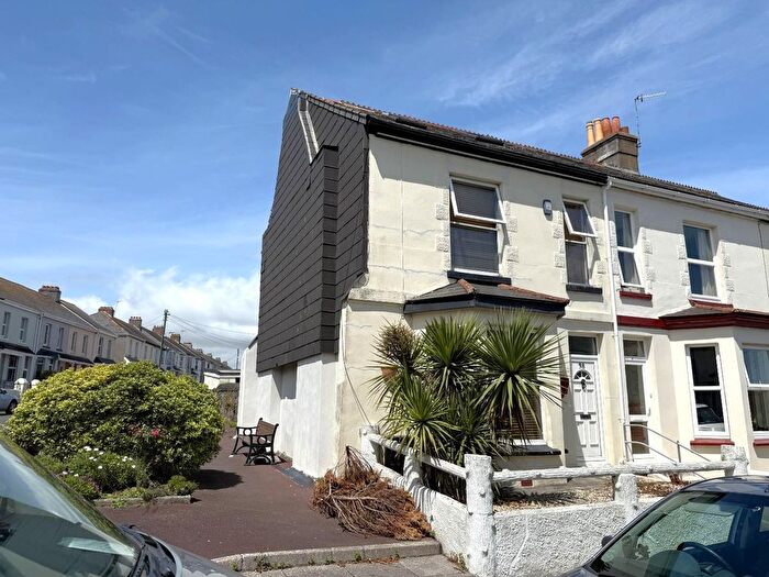 4 Bedroom End Of Terrace House To Rent In North Road, Torpoint, PL11