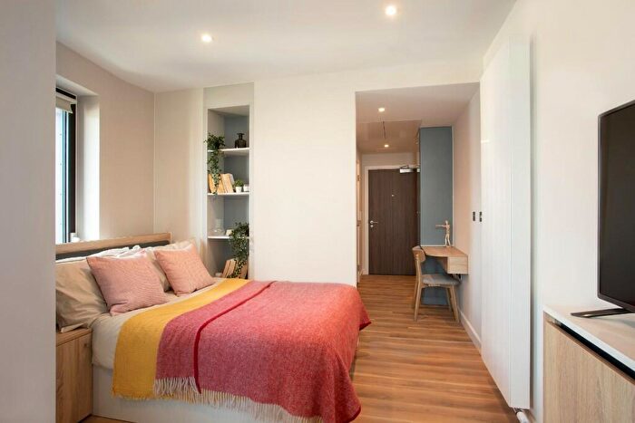 Studio To Rent In Enclave: Croydon, College Road, East Croydon, London, CR0