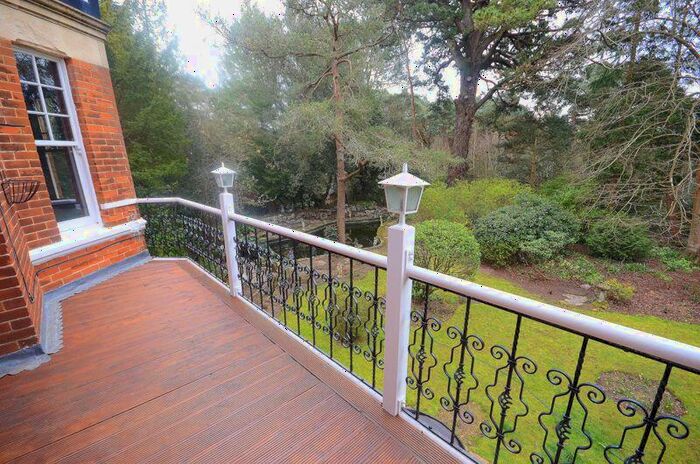 1 Bedroom Flat To Rent In Dunbar Road, Bournemouth, BH3