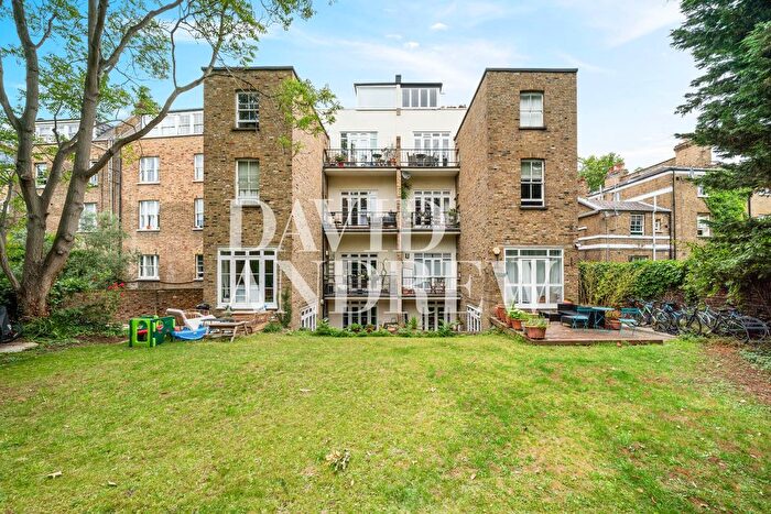 2 Bedroom Flat To Rent In Aubert Park, London, N5