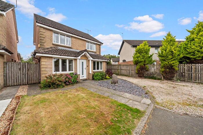 3 Bedroom Detached House For Sale In Ben Lomond Drive, Stirling, FK9