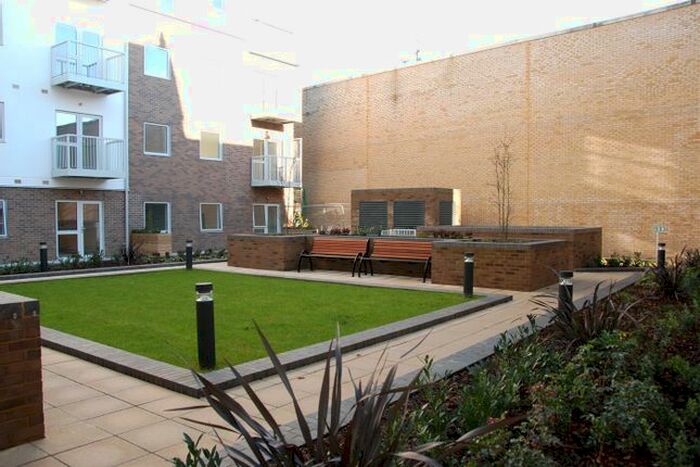 2 Bedroom Flat For Sale In Station View, Guildford, GU1