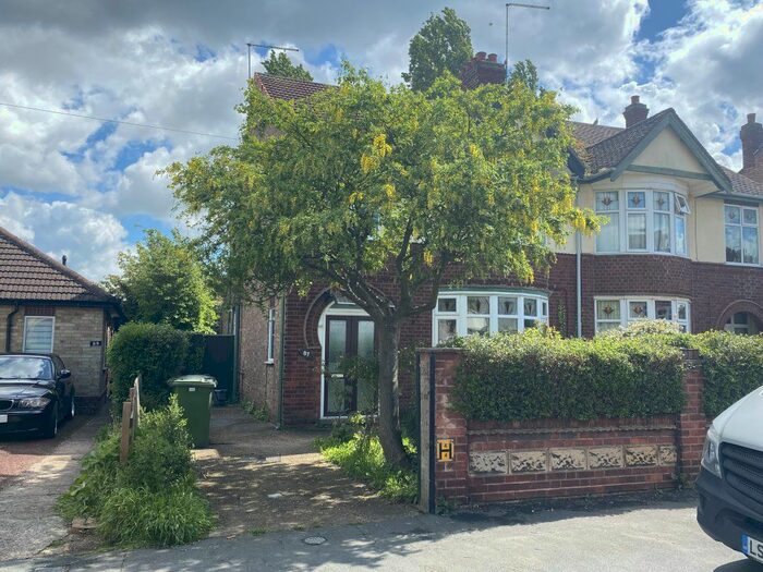 3 Bedroom Semi-Detached House To Rent In Vere Road, Peterborough, PE1