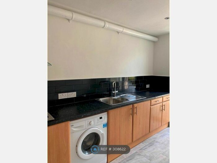 3 Bedroom Terraced House To Rent In Casimir Road, London, E5