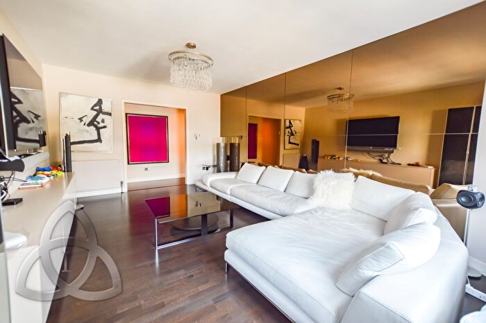 2 Bedroom Flat To Rent In Manor House Court, Warrington Gardens, Little Venice, W9