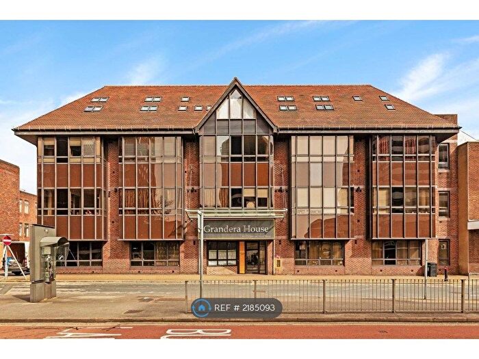 1 Bedroom Flat To Rent In Grandera House, Sunbury-On-Thames, TW16