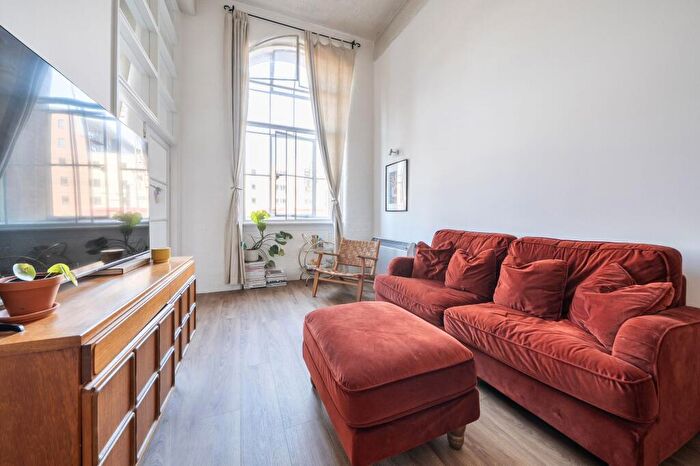 2 Bedroom Apartment For Sale In Lexington Building, Bow Quarter, London, E3