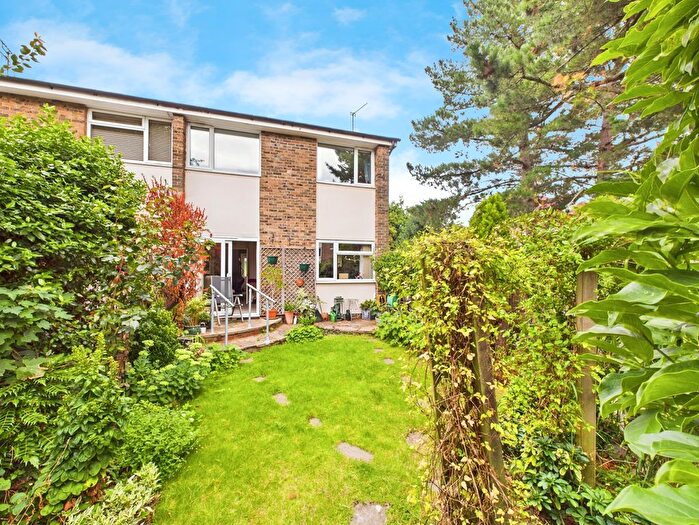 3 Bedroom Semi-detached House For Sale In White Hart Court, North Parade, Horsham, RH12
