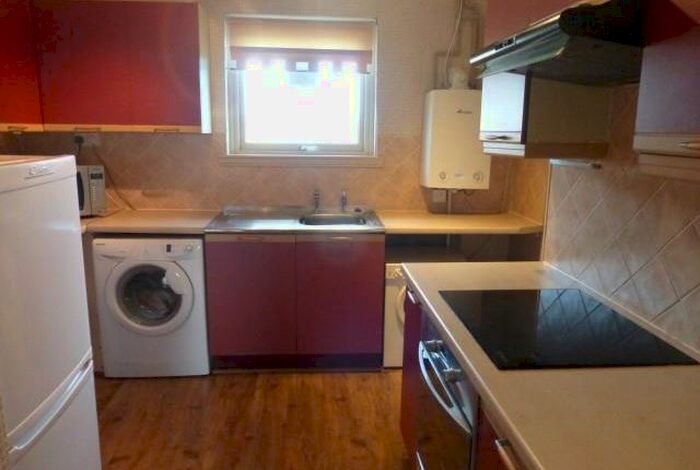 2 Bedroom Flat To Rent In Stronsay Drive, Aberdeen, AB15