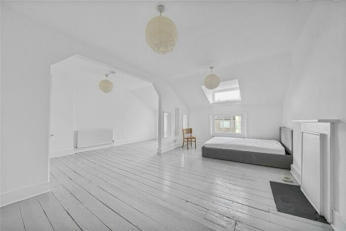 3 Bedroom Apartment To Rent In College Crescent, Swiss Cottage, London, NW3