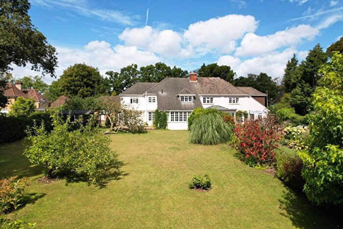 3 Bedroom Semi-Detached House To Rent In Furze Hill, The Sands, Farnham, Surrey, GU10