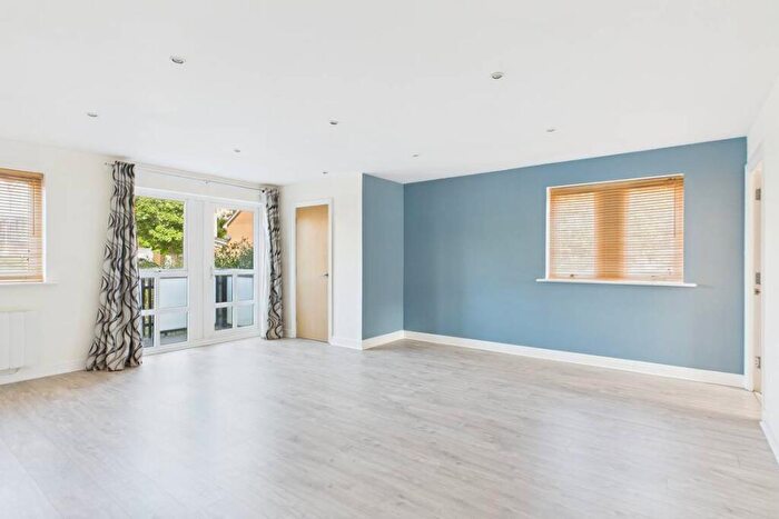 2 Bedroom Apartment For Sale In Woodacre, Portishead, Bristol, BS20