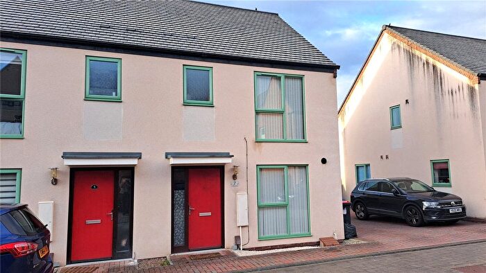 3 Bedroom Semi-Detached House For Sale In Hendy Avenue, Ketley, Telford, Shropshire, TF1