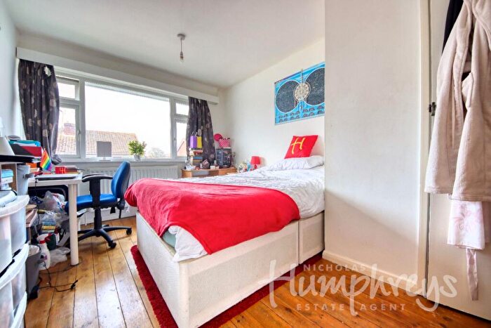 4 Bedroom Semi Detached House To Rent In College Road - Close To Cccu, CT1