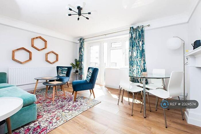 2 Bedroom Flat To Rent In Kemptown, Brighton, BN2