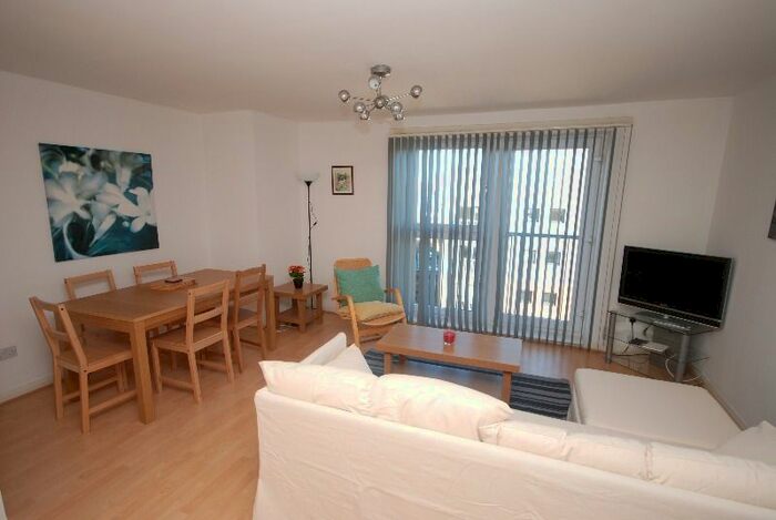 1 Bedroom Flat To Rent In Barrland Street, Pollokshields, Glasgow, G41