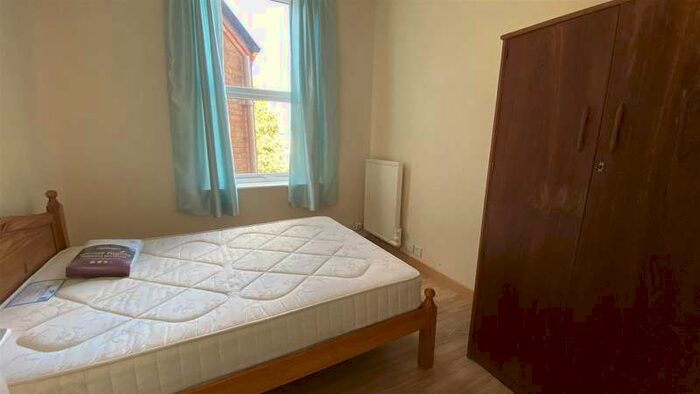 1 Bedroom Flat To Rent In Hartington Street, Derby, DE23