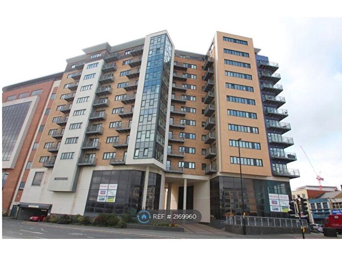 2 Bedroom Flat To Rent In The Bar, Newcastle Upon Tyne, NE1