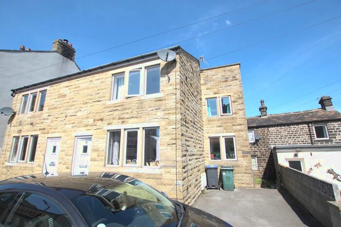 2 Bedroom Terraced House To Rent In Nile Street, Keighley, West Yorkshire, BD22