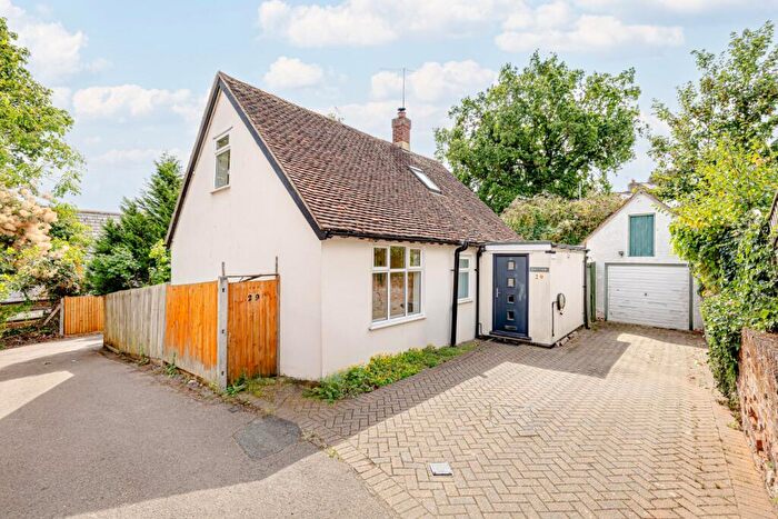 3 Bedroom Detached House For Sale In New Path, Bishop's Stortford, Hertfordshire, CM23
