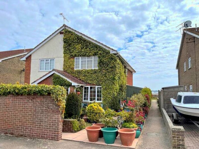 Houses for sale in Creekmoor, BH17, Poole