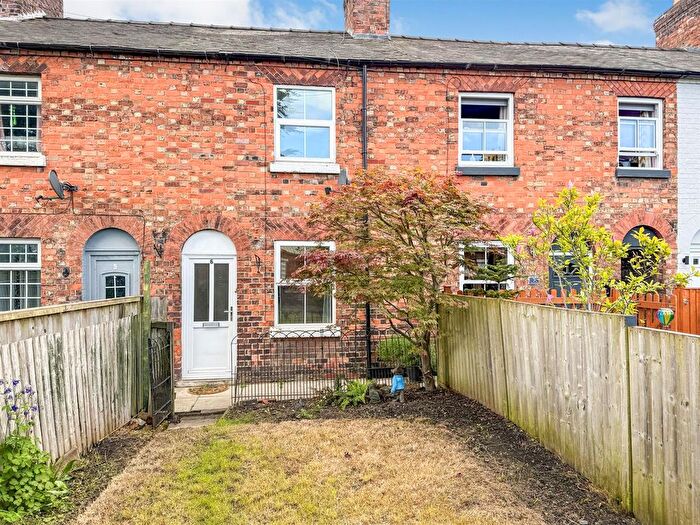 2 Bedroom Terraced House For Sale In Park Terrace, Off Whittington Road, Oswestry, SY11