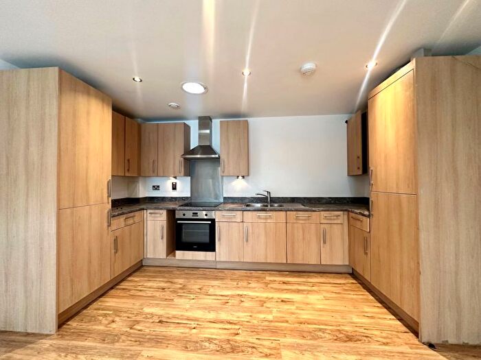 3 Bedroom Flat To Rent In Bournemouth Road, Peckham Rye, SE15