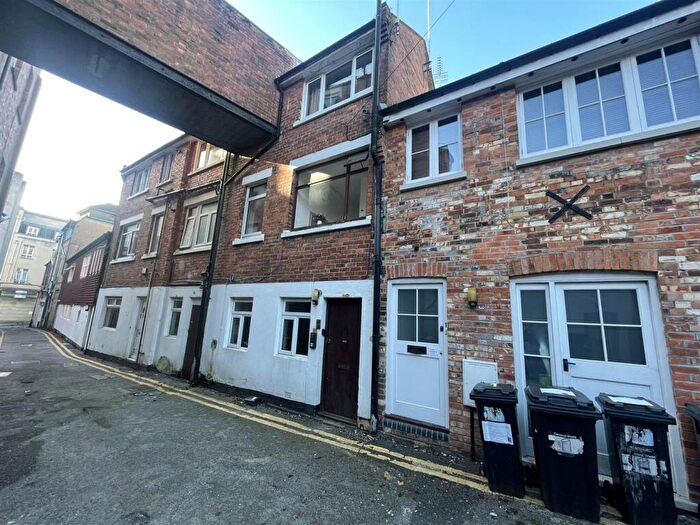 2 Bedroom Flat To Rent In Verulam Place, Bournemouth Town Centre, BH1