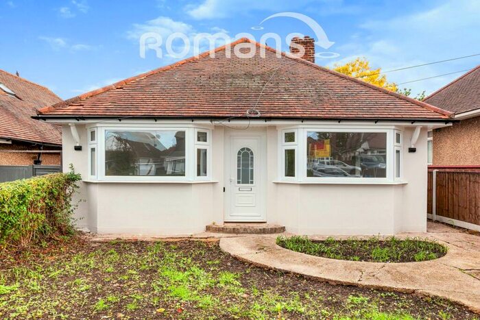 3 Bedroom Semi-Detached House To Rent In St. Andrews Crescent, SL4