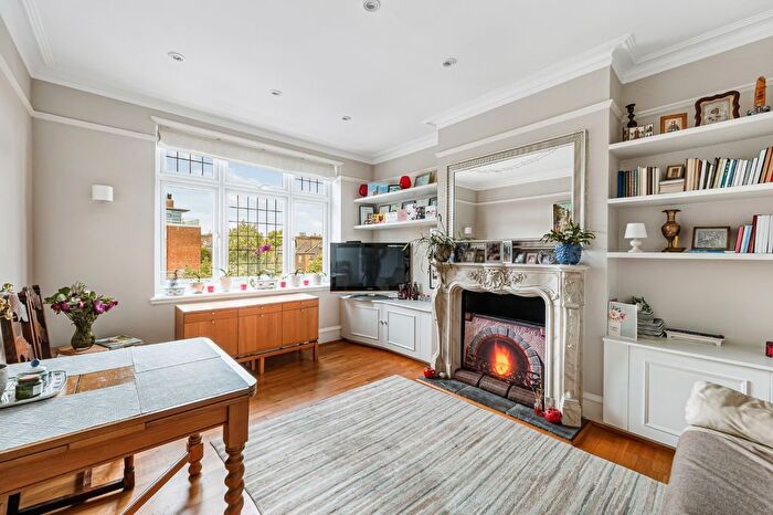 2 Bedroom Flat For Sale In Talgarth Mansions, Talgarth Road, W14