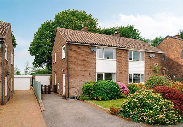 3 Bedroom Semi-Detached House For Sale In Pinewood Road, Matlock, DE4