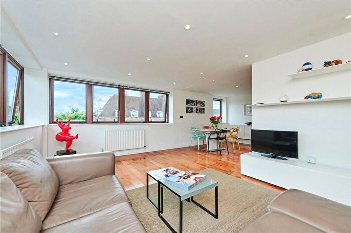 2 Bedroom Flat To Rent In Fisherton Street, Lisson Grove, NW8