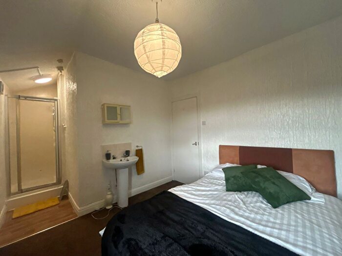 1 Bedroom Flat To Rent In Swinley Road, Wigan, WN1