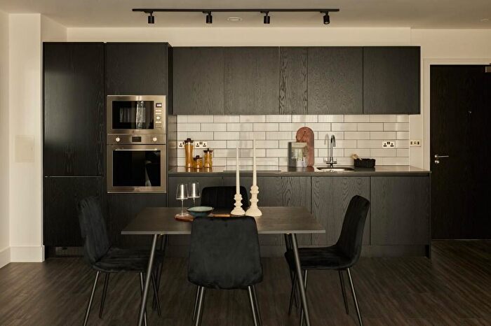 2 Bedroom Flat To Rent In Mitre Yard, Scrubs Lane, London, NW10