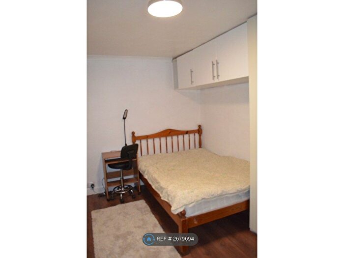 Studio To Rent In Blandford Road, Beckenham, BR3