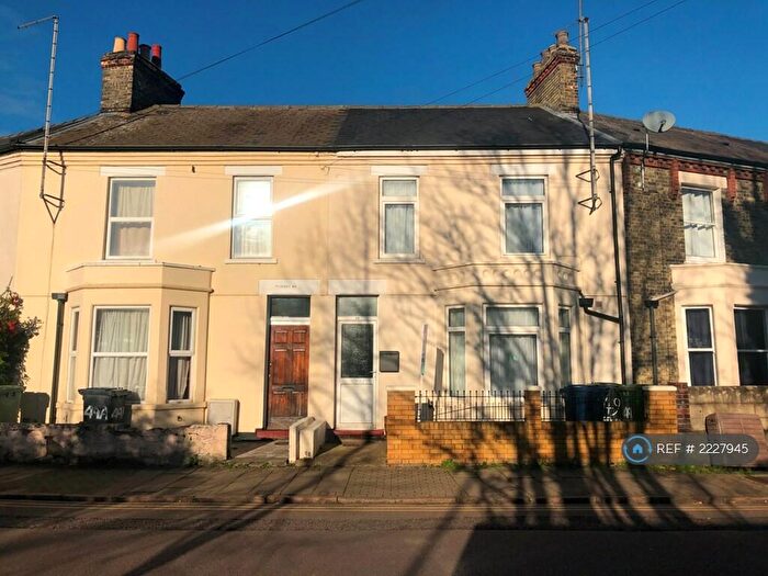 3 Bedroom Terraced House To Rent In Devonshire Road, Cambridge, CB1
