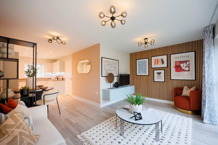 1 Bedroom Flat For Sale In "The Houghton - Bedroom Apartment" At Kingsmead Avenue, Chichester, PO19