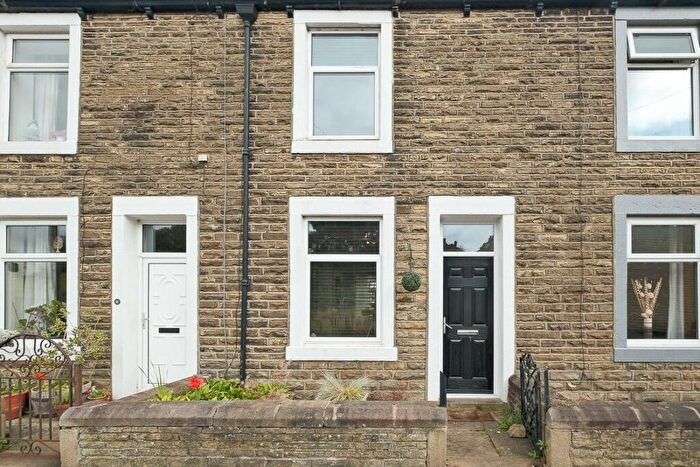 2 Bedroom Terraced House For Sale In Station Road, Foulridge, Colne, Lancashire, BB8
