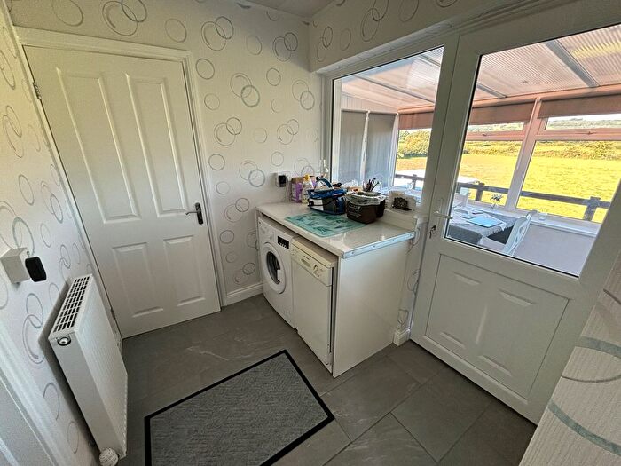3 Bedroom Detached Bungalow For Sale In Cwmann, Lampeter, SA48