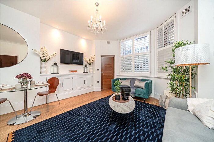 1 Bedroom Flat To Rent In Sloane Gardens, London, SW1W
