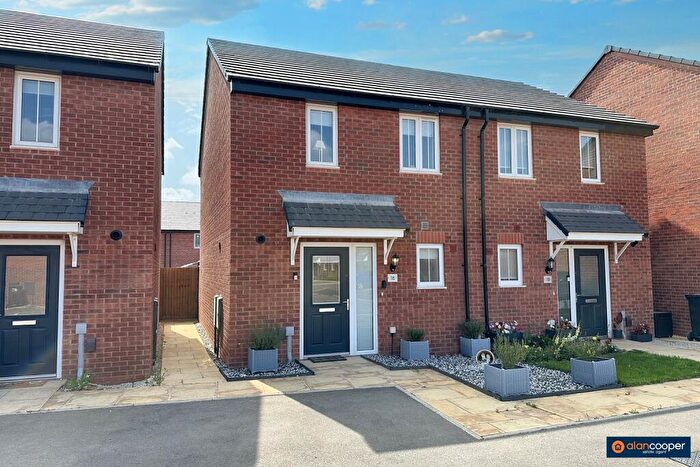 2 Bedroom Semi Detached House For Sale In Catch Crop Way, Meadow Green, Nuneaton, CV11