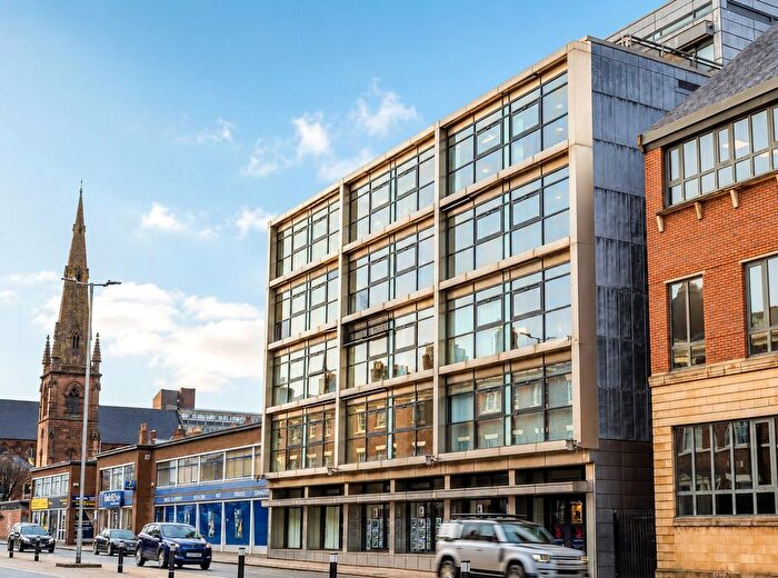2 Bedroom Flat For Sale In Weaver Street, Chester, Cheshire, CH1