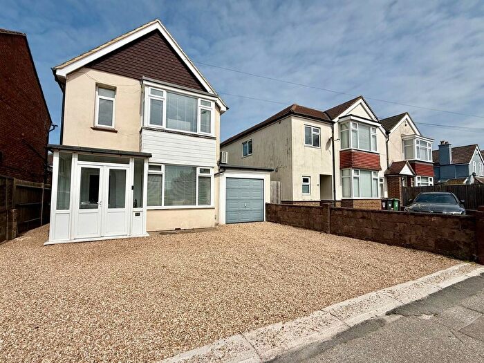 3 Bedroom Detached House For Sale In Turkey Road, Bexhill-On-Sea, TN39