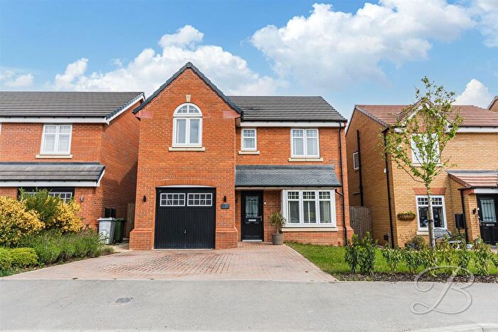 4 Bedroom Detached House For Sale In Colliers Way, Edwinstowe, Mansfield, NG21