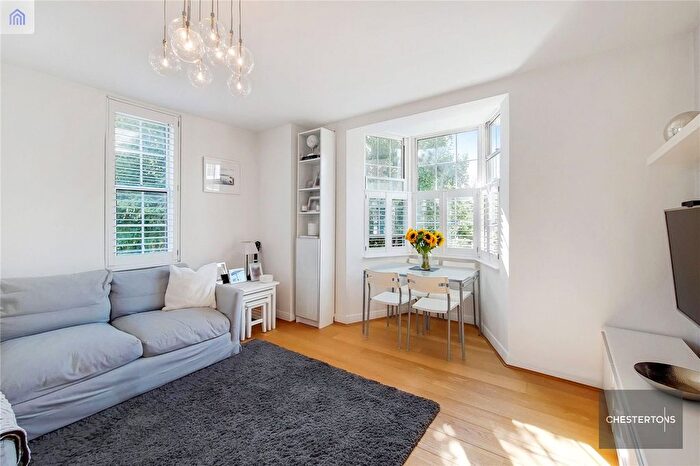 2 Bedroom Flat To Rent In Burlington Lane, Chiswick, W4